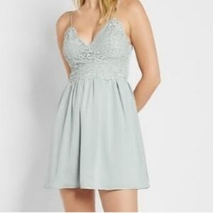EXPRESS Lace Bodice Fit and Flare Mini Dress in Puritan Gray, size L